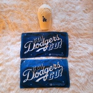 BUNDLE: TWO Los Angeles Dodgers Rally Towels